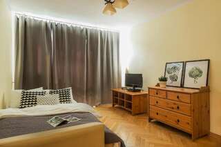 Апартаменты Srodmiescie Warsaw Center Serviced Apartments Варшава Люкс с 2 спальнями и диваном-кроватью: 3 Krochmalna-7